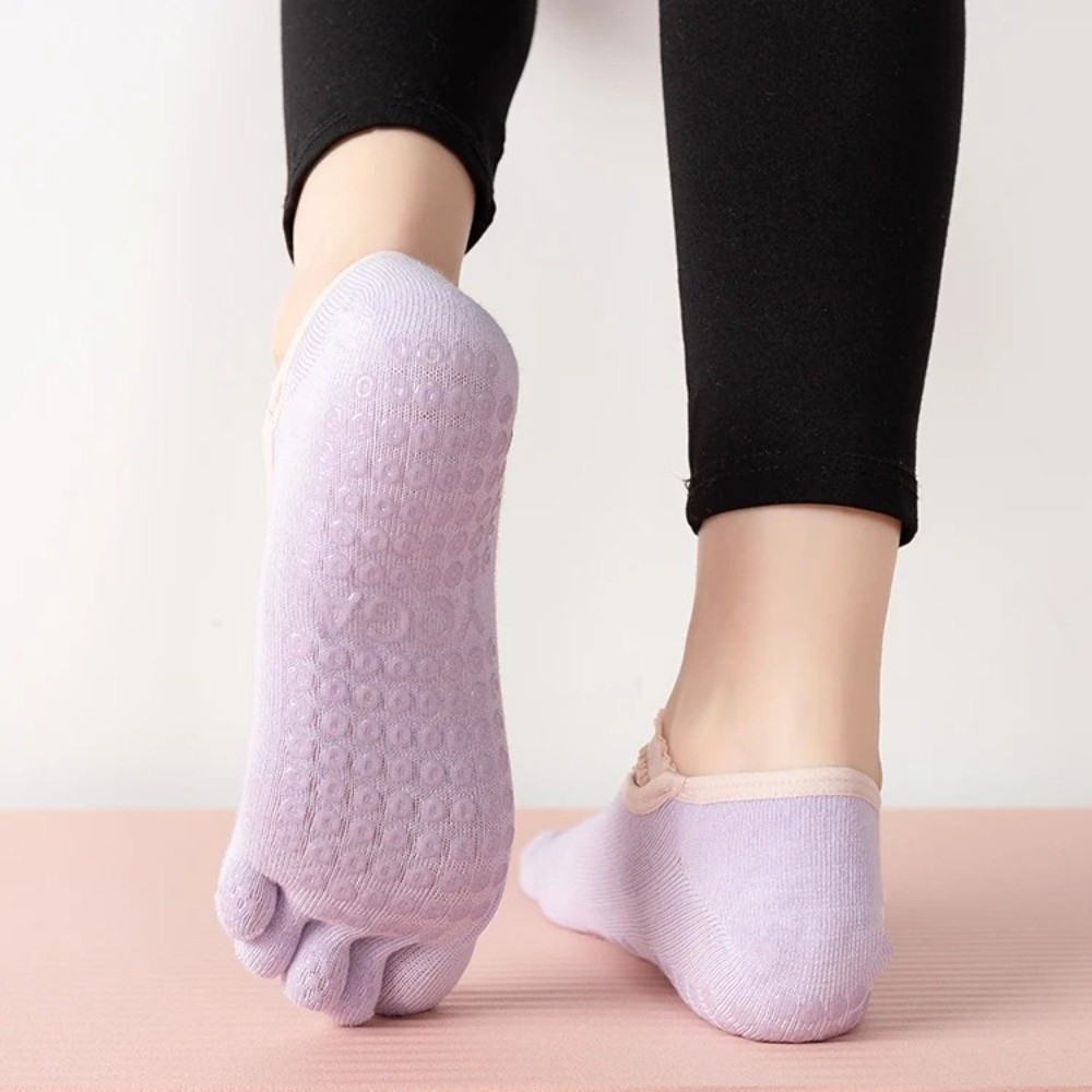 Ladies Non-Slip Pilates Socks  - огляд і ціна Yoga Fitness Studio