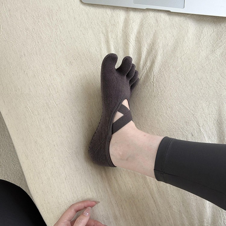 Women's Criss-Cross Strappy Fi - огляд і ціна Yoga Fitness Studio