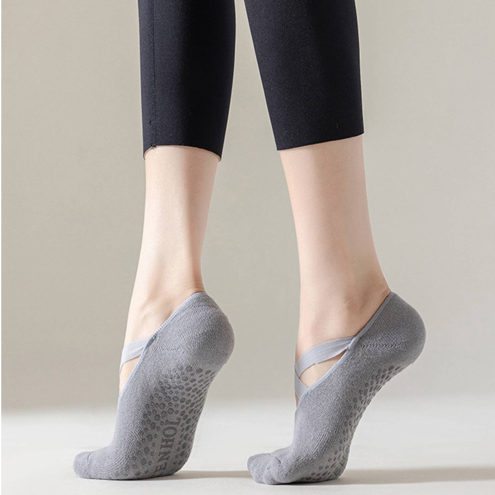 Non Slip Fitness Socks Breatha - огляд і ціна Yoga Fitness Studio